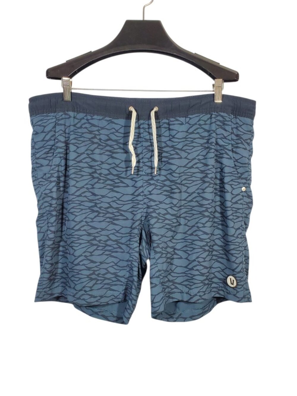 Vuori Kore Lined Shorts 7" V302 Men's L Blue Geometric Workout Gym Performance